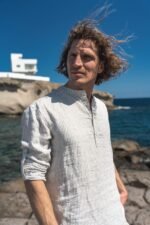 Dryžuoti vasariniai vyriški lininiai marškiniai užraitytomis ilgomis rankovėmis - Image 2